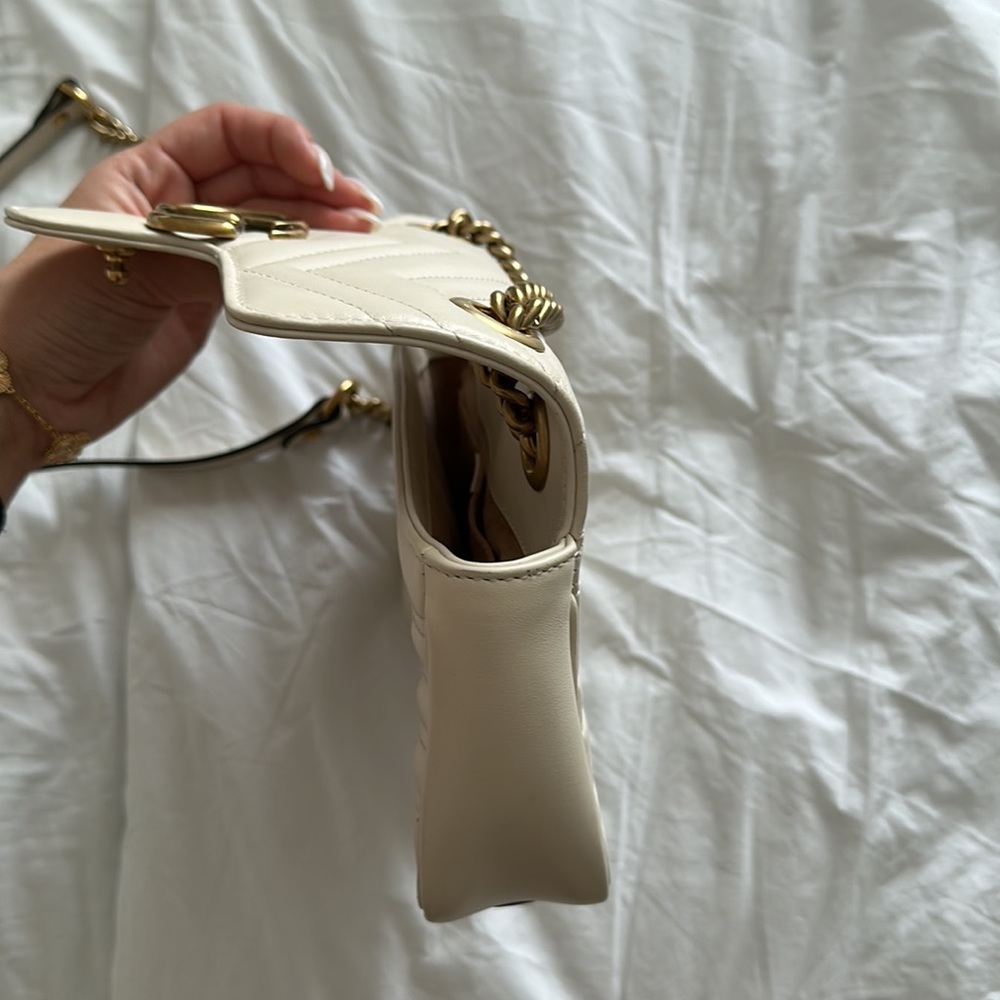 Gucci GG Marmont small white shoulder bag - Picture 4 of 11